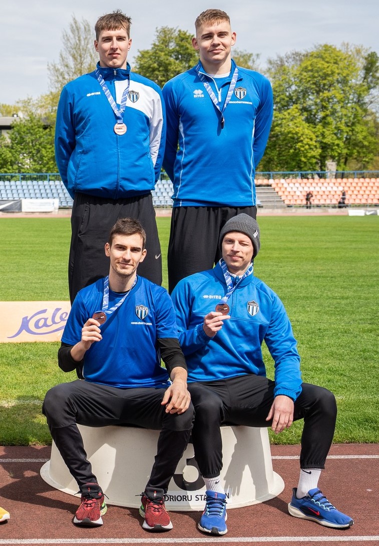 H. SUURORG, I. ANDREJEV, V. E. VIISEL, K-U. MÖLDER