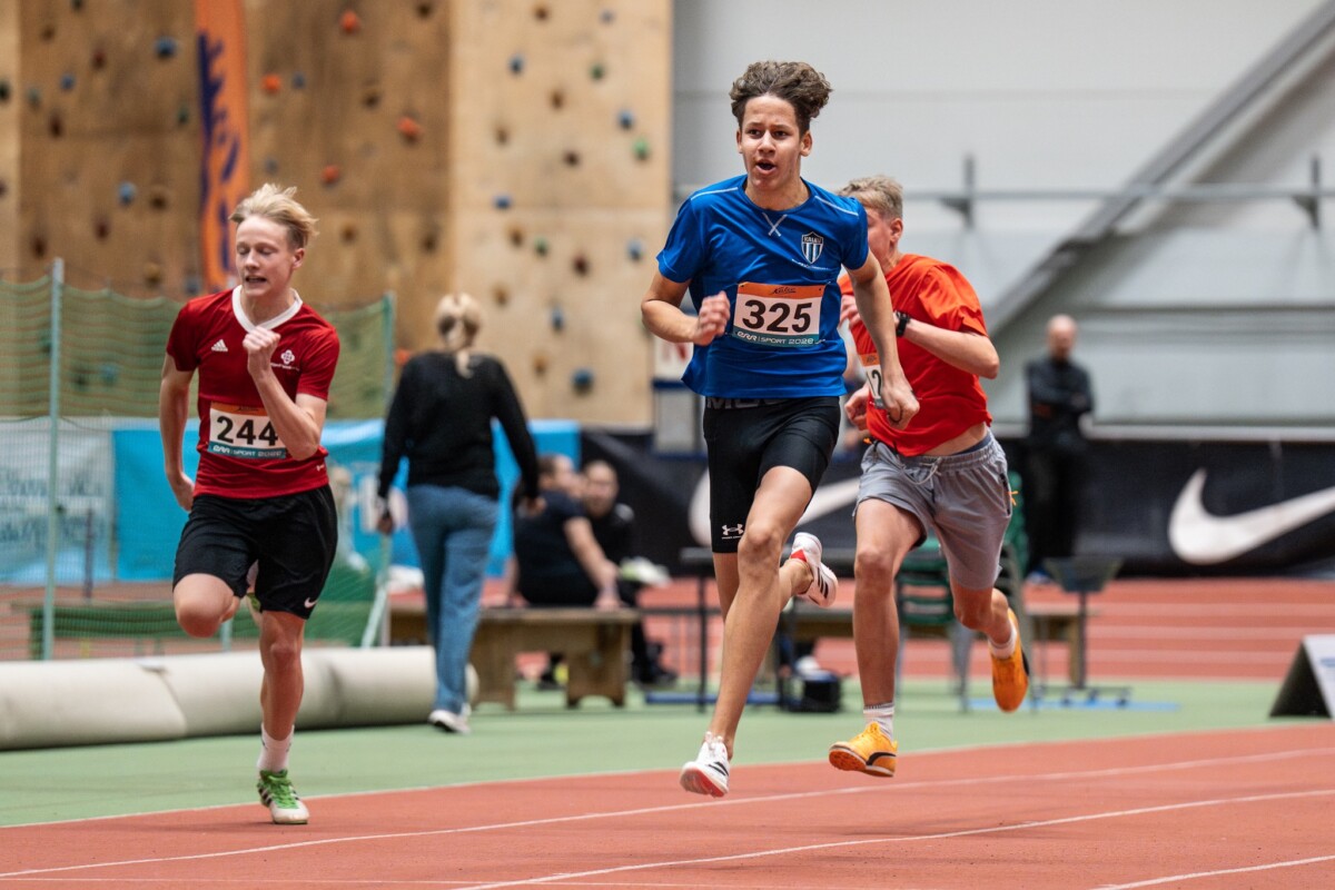 Artjom KOSTJUTŠENKO